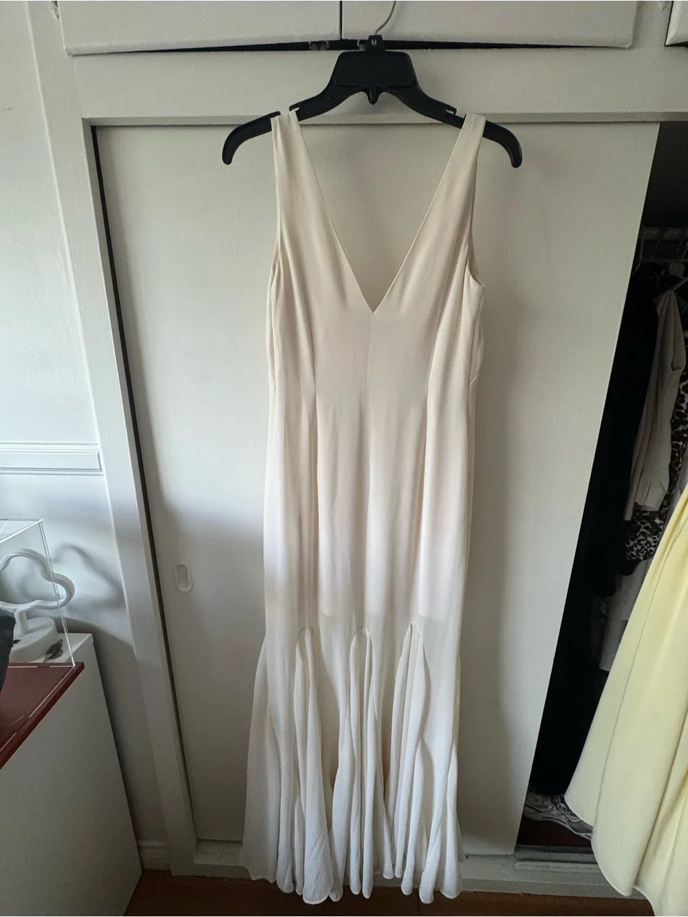 Abercrombie & Fitch Cream V-Neck Maxi Dress